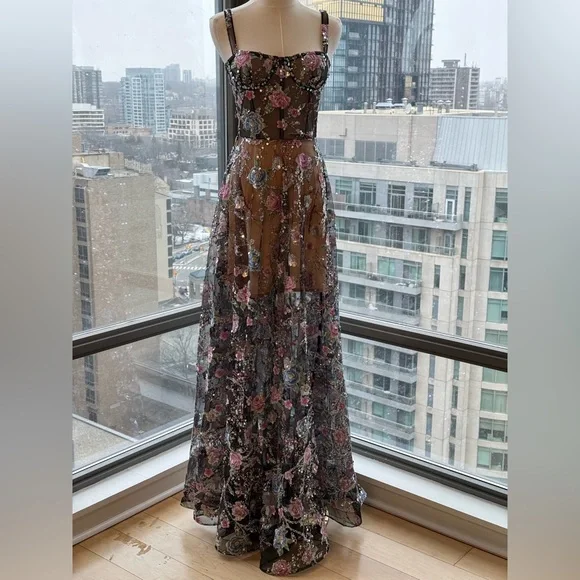 🆕 BRONX & BANCO 🧿 NWOT Midnight Embroidered Floral & Pearl Gown, Sz XS US 2 - Picture 4 of 16